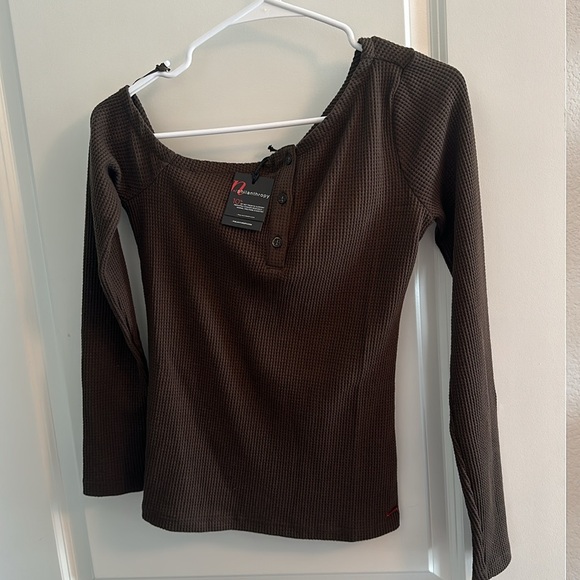 New with tags! N: Philanthropy waffle knit, long sleeve top. Size XS! - Picture 4 of 6